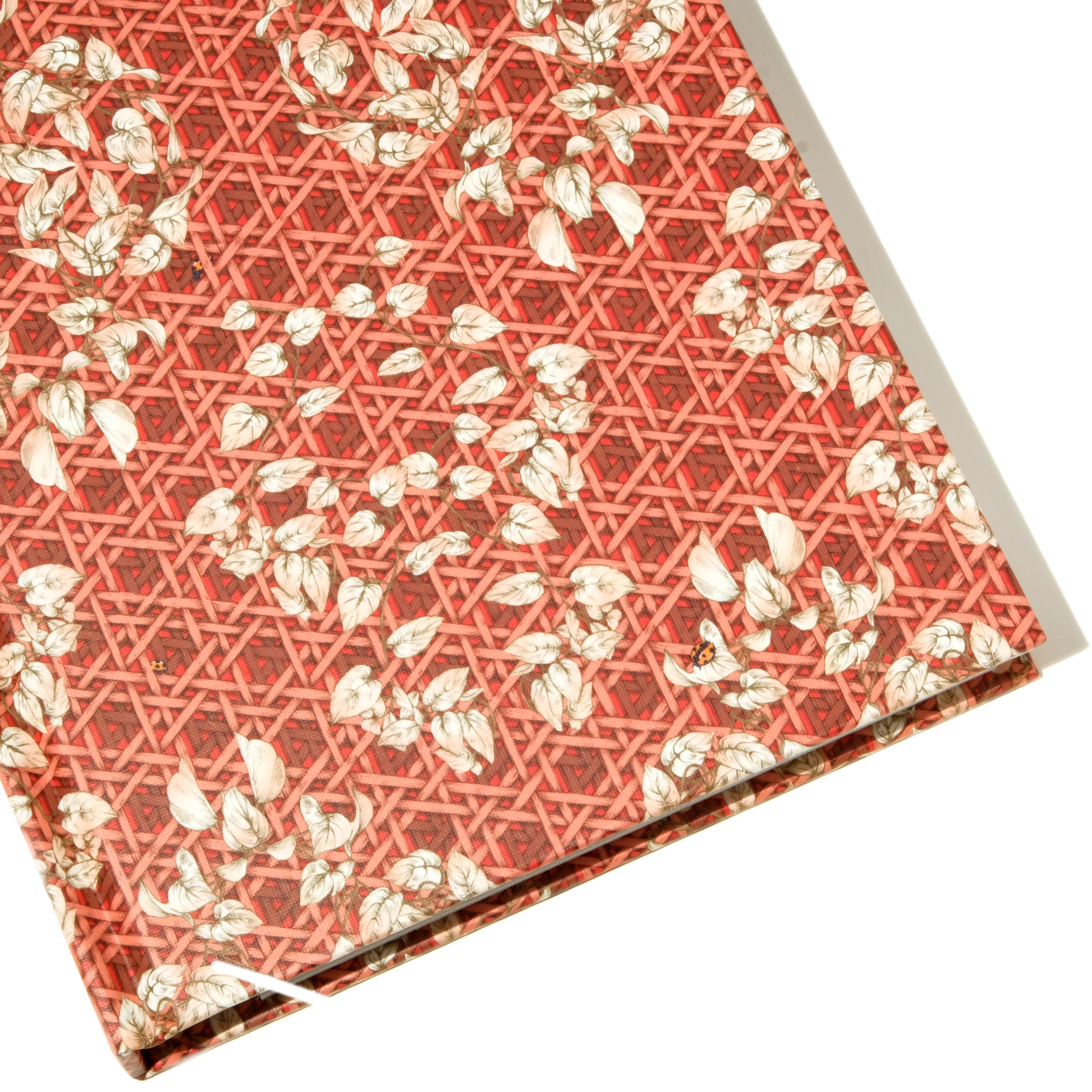 The Sketchbook A5 Enveloped in Rattan - Red